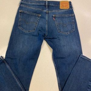 Levi’s 502 Jeans. Slim. 33x30.